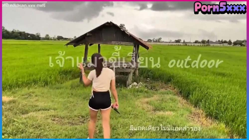 ช่อง เจ้าแมวขี้เงี่ยน AnnoUtDooRz สาวน้อยบ้านๆ แต่หอยซิงนะจ๊ะพี่ นั่งยัดแตงกวายั่วโชว์ ที่กระท่อมกลางนา