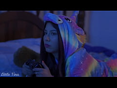 Porn HD เด็กดื้อติดเกมส์ไม่สนใจผัวต้องโดนแบบนี้ เล่นไปเลยเดี๋ยวจัดเองกะเด้ารัวท่าหมาจนสะใจร้องซื้ดเจ็บรูมันส์มาก