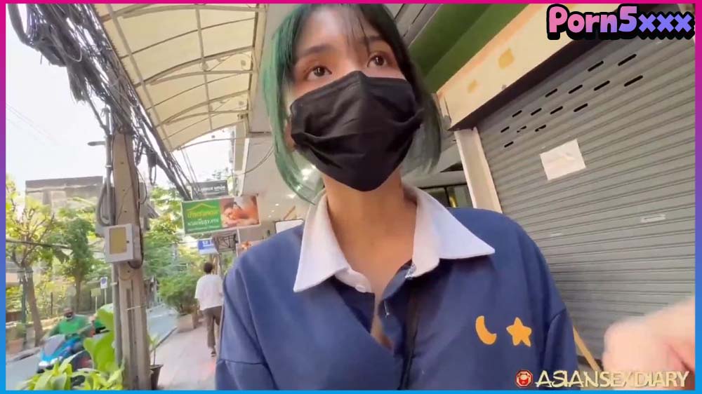 AsianSexDiary น้องแนน ยังเด็กอยู่เลย หุ่นผอมบาง หีฟิตๆ ฝรั่งแม่งซาดิสเย็ดกะแทกแรงจนแตก โคตรโหด